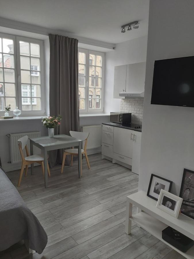 Be In Gdansk Apartments - Studio Mariacka - Old Town Bagian luar foto
