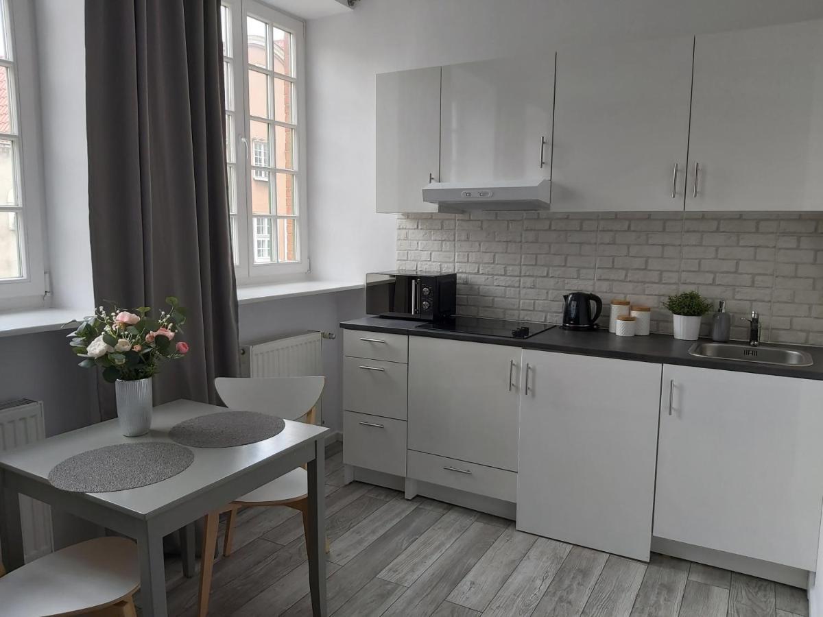 Be In Gdansk Apartments - Studio Mariacka - Old Town Bagian luar foto